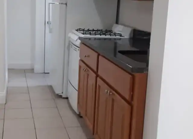 Property at 104 Beacon St Unit 3, Chelsea, MA, 02150, 0 beds, 1 bath, [object Object]