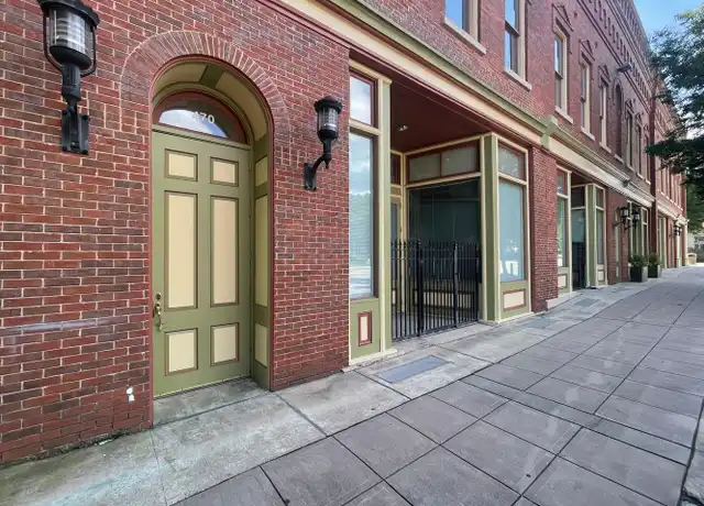 Property at 470 Poplar St Unit 202, Macon, GA, 31201, 2 beds, 2 baths, [object Object]