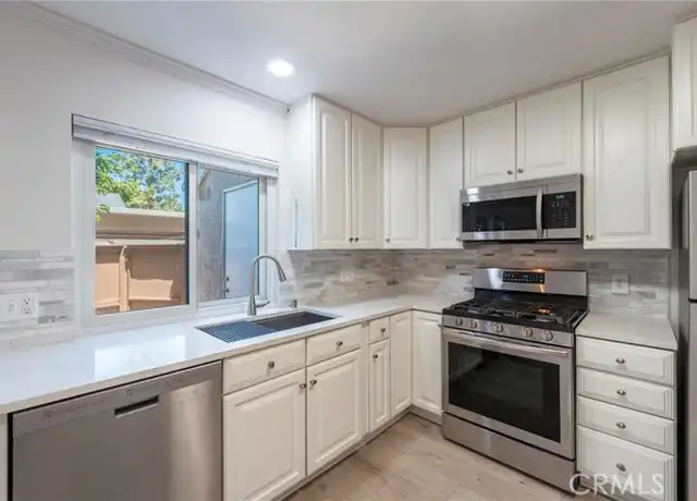 Property at 23 Alderwood #5, Irvine, CA, 92604, 2 beds, 1.5 baths, [object Object]