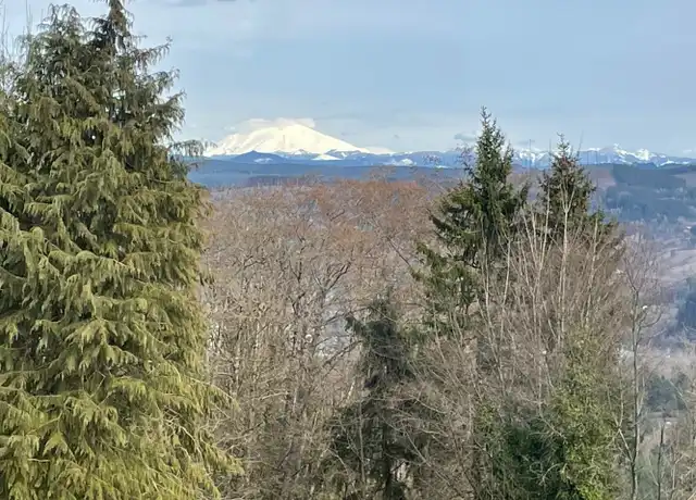 Property at 33 Parke Ln, Longview, WA, 98632, 4 beds, 2.5 baths, [object Object]