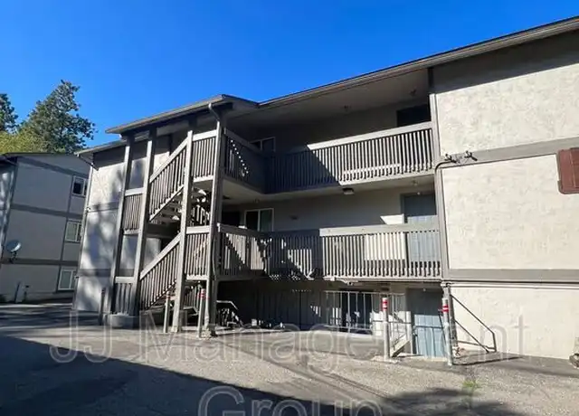 Property at 226 E 7th Ave #3, Spokane, WA, 99202, 2 beds, 1 bath, [object Object]