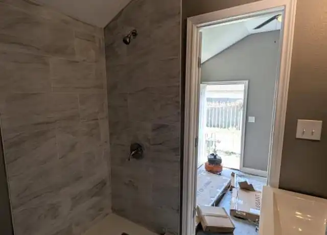 Property at 3024 Searcy Dr, Dallas, TX, 75211, 1 bed, 1 bath, [object Object]