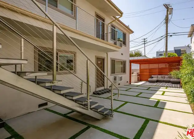 Property at 1553 S Saltair Ave Unit 202, Los Angeles, CA, 90025, 2 beds, 1 bath, [object Object]