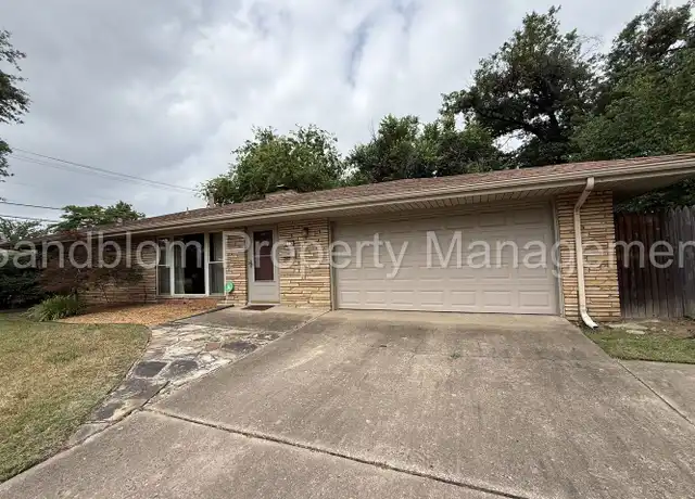 Property at 2736 S Braden Ave, Tulsa, OK, 74114, 3 beds, 1 bath, [object Object]