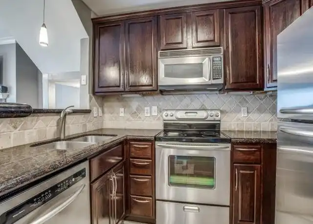 Property at 2201 Wolf St #1108, Dallas, TX, 75201, 1 bed, 1 bath, [object Object]