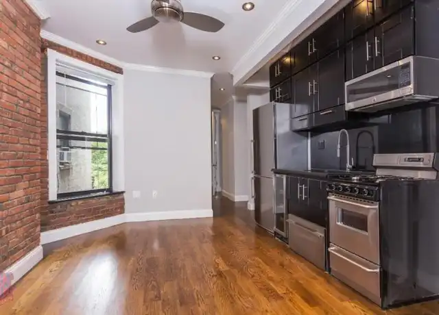 Property at 3 W 103rd St, New York, NY, 10025, 2 beds, 1 bath, [object Object]