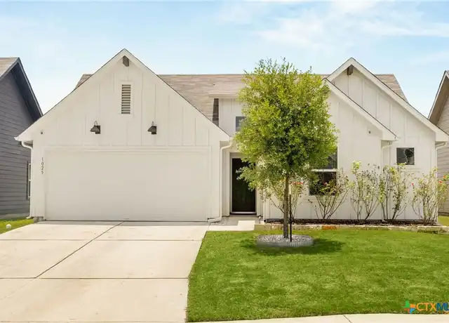 Property at 1025 Marvin Way, Seguin, TX, 78155, 3 beds, 2 baths, [object Object]