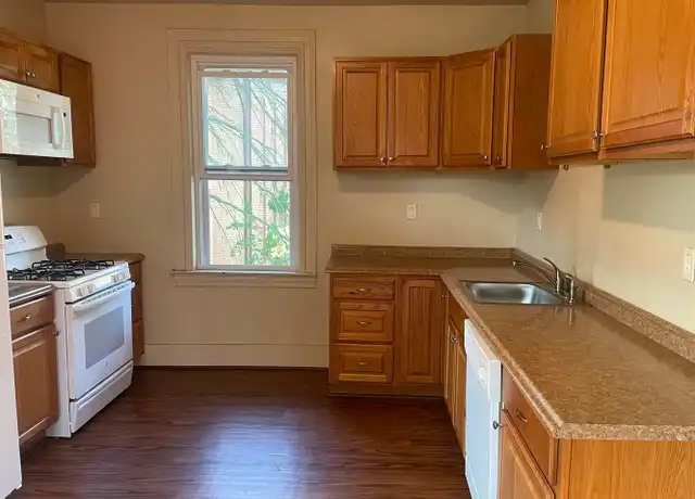 Property at 185 Lincoln Ave Apt 2, Pittsburgh, PA, 15202, 1 bed, 1 bath, [object Object]