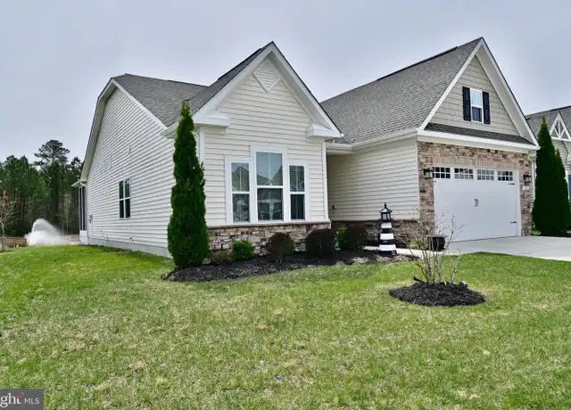 Property at 32 Luzerne Dr, Ocean View, DE, 19970, 3 beds, 2 baths, [object Object]