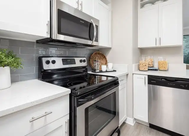 Property at Amira at Westly - 6105 Paddock Glen Dr, Tampa, FL, 33634, 1-2 bed, 1-2 bath, [object Object]