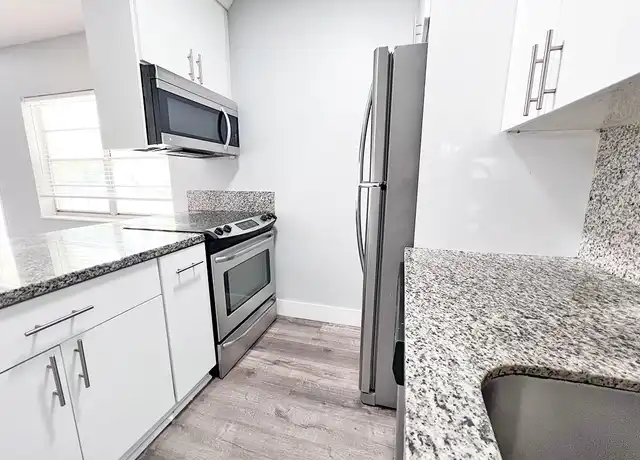 Property at 312 NE 15th Ave, Fort Lauderdale, FL, 33301, 2 beds, 1 bath, [object Object]