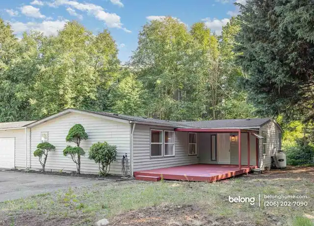 Property at 15832 18th Pl W Unit B, Lynnwood, WA, 98087, 3 beds, 2.5 baths, [object Object]