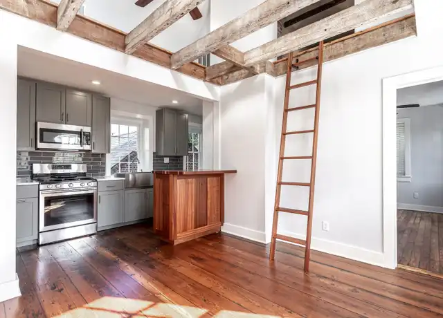Property at 70 Ashley Ave Unit F, Charleston, SC, 29401, 1 bed, 1 bath, [object Object]