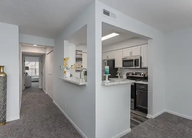 Property at Indian Lookout - 1651 S Elm St, Dayton, OH, 45449, 1-2 bed, 1-2 bath, [object Object]