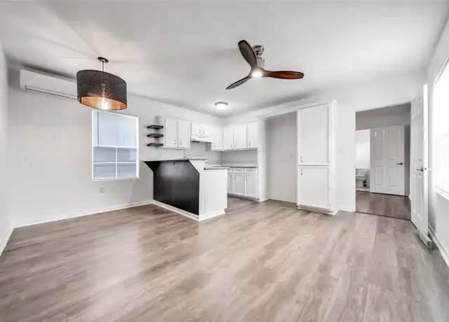 Property at 1710 Shelby St Unit A, Houston, TX, 77009, 2 beds, 1 bath, [object Object]