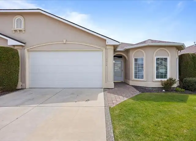 Property at 9614 Mia Ln, Pasco, WA, 99301, 3 beds, 2 baths, [object Object]