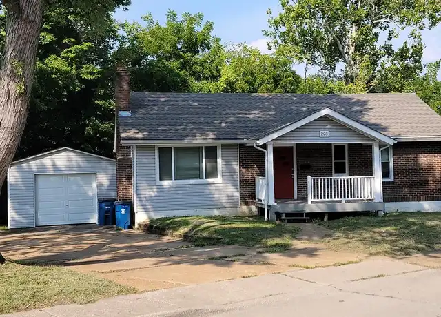Property at 203 Saint Louis Ave, Saint Louis, MO, 63135, 2 beds, 1 bath, [object Object]