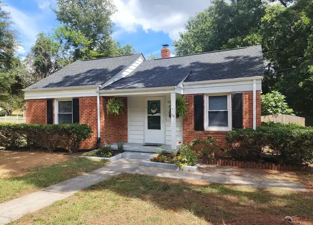 Property at 704 N King Charles Rd, Raleigh, NC, 27610, 2 beds, 1 bath, [object Object]