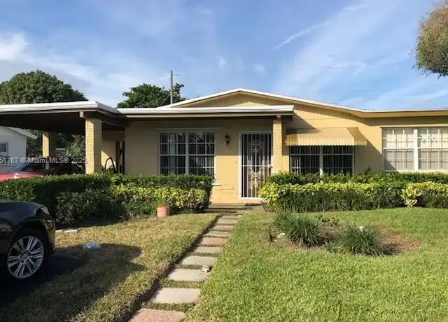 Property at 3251 NW 16th St Unit 3251, Fort Lauderdale, FL, 33311, 3 beds, 1 bath, [object Object]