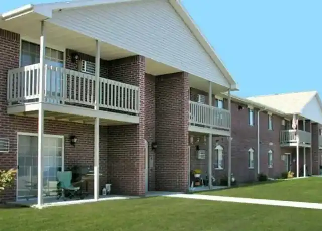 Property at Deerbrook Apartments - 1651 Lenwood Ave, Green Bay, WI, 54303, 1-2 bed, 1-1.5 bath, [object Object]