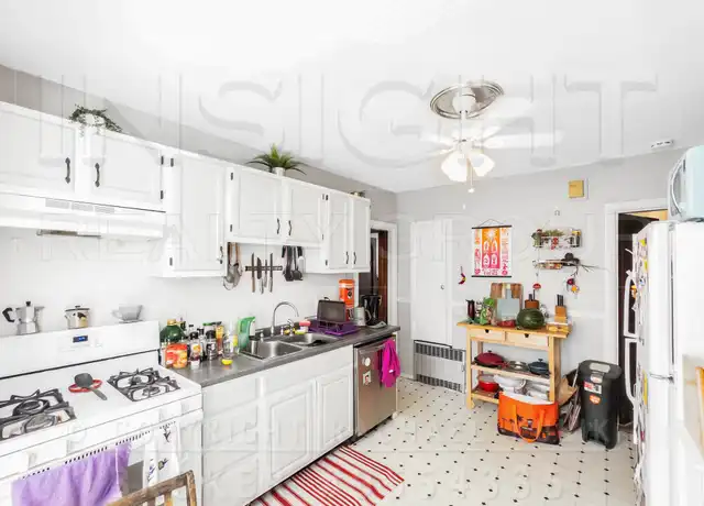 Property at 26 Saint Rose St Unit 1, Jamaica Plain, MA, 02130, 3 beds, 1 bath, [object Object]
