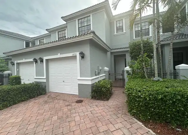 Property at 14936 Summit Place Cir #19, Naples, FL, 34119, 3 beds, 2.5 baths, [object Object]