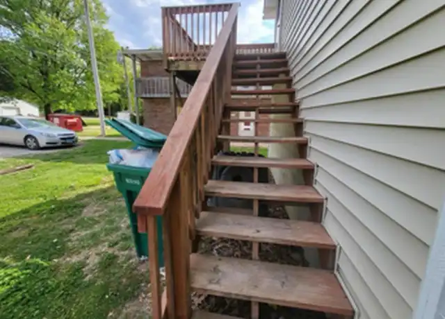 Property at 3600 Falling Springs Rd Unit B, Sauget, IL, 62206, 3 beds, 1 bath, [object Object]
