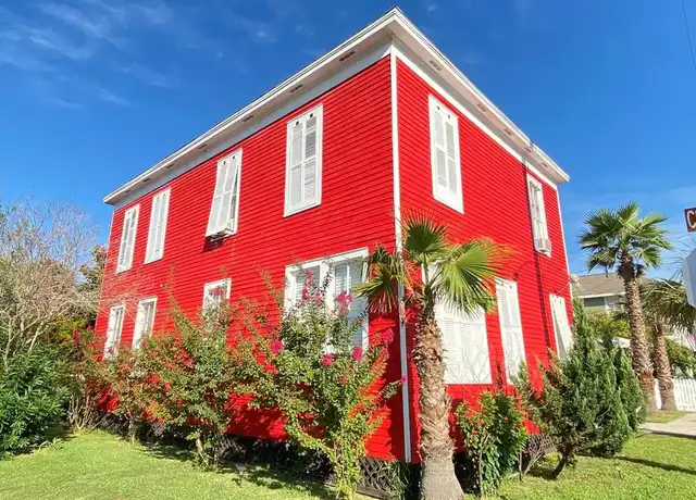 Property at 1202 Church St, Galveston, TX, 77550, 1 bed, 1.5 baths, [object Object]