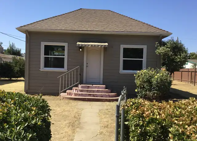 Property at 1207 Sanger Ave, Sanger, CA, 93657, 2 beds, 1 bath, [object Object]