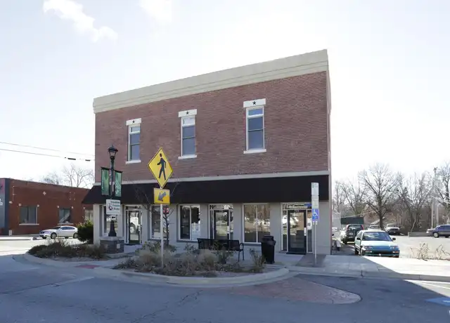 Property at 719 Main St Unit 202, Grandview, MO, 64030, 1 bed, 1 bath, [object Object]