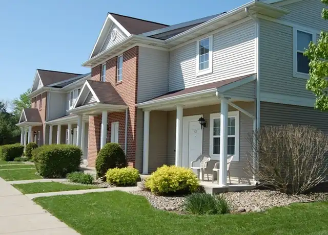 Property at 133 Watertower Ct Unit 133 Watertower, Goshen, IN, 46526, 2 beds, 1.5 baths, [object Object]