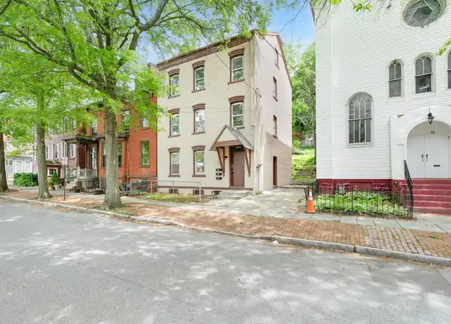 Property at 37 S Bridge St Unit 3, Poughkeepsie, NY, 12601, 1 bed, 1 bath, [object Object]