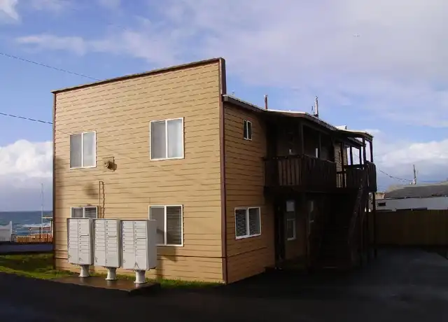 Property at 25 Evans Ave, Depoe Bay, OR, 97341, 1 bed, 1 bath, [object Object]
