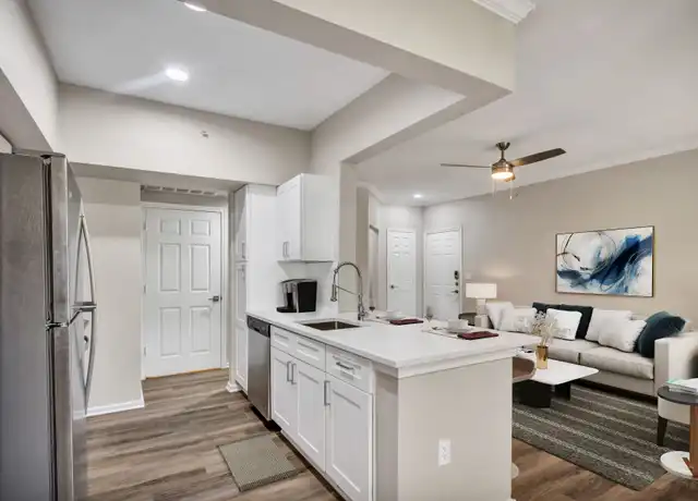 Property at Lodge At Lakeline Village - 2000 S Lakeline Blvd, Cedar Park, TX, 78613, 2 beds, 2 baths, [object Object]