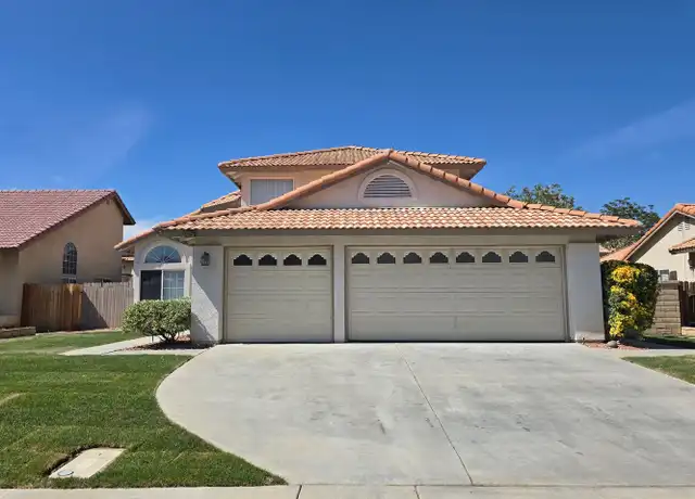 Property at 2007 Willowbrook Ave, Palmdale, CA, 93551, 4 beds, 3 baths, [object Object]
