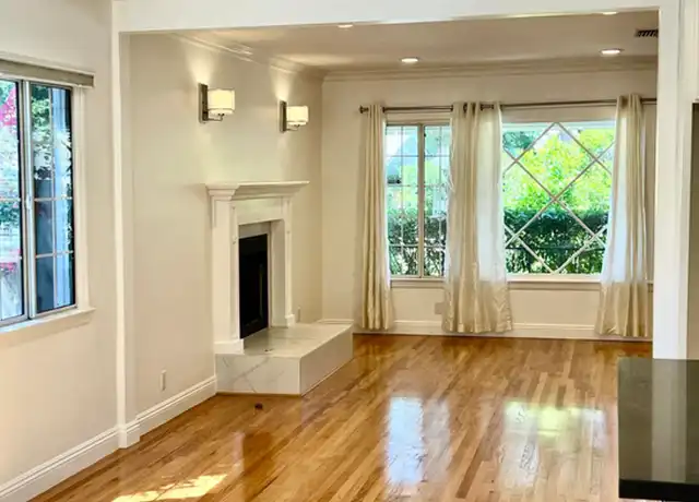 Property at 22024 Velicata St, Woodland Hills, CA, 91364, 3 beds, 2 baths, [object Object]
