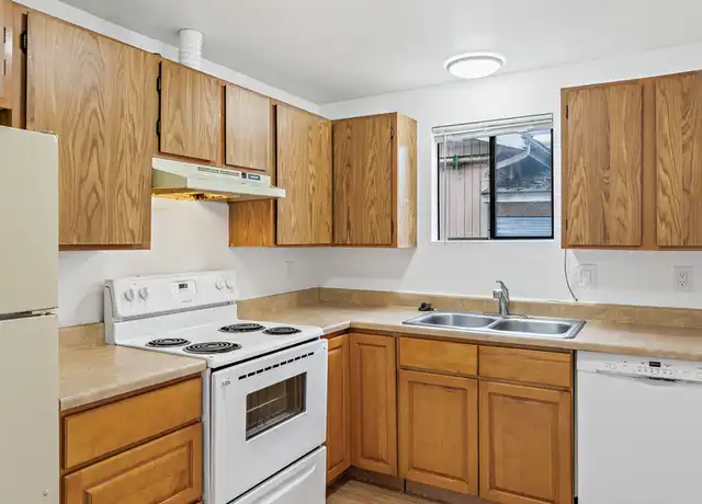 Property at 503 Houser Way S Unit 3, Renton, WA, 98057, 1 bed, 1 bath, [object Object]