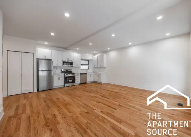 Property at 652 W Gordon Ter Unit 1E, Chicago, IL, 60613, 2 beds, 2 baths, [object Object]