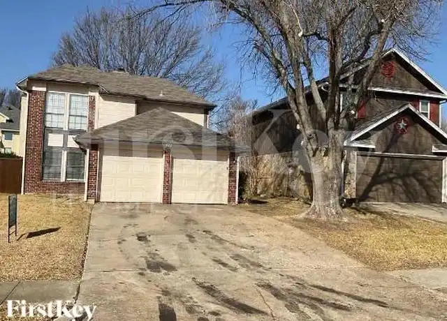 Property at 922 Ramblewood Dr, Lewisville, TX, 75067, 3 beds, 2 baths, [object Object]