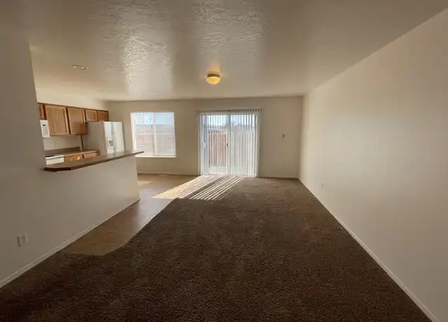 Property at 2921 W Marbeth Ct, Meridian, ID, 83642, 3 beds, 2 baths, [object Object]