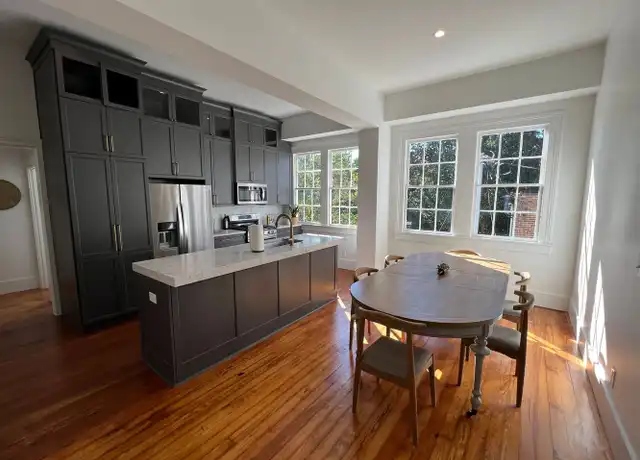 Property at 157 Wentworth St Unit B, Charleston, SC, 29401, 3 beds, 3 baths, [object Object]