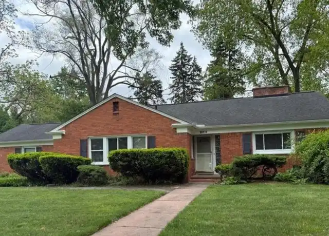 Property at 18171 Kilbirnie Ave, Lathrup Village, MI, 48076, 2 beds, 1.5 baths, [object Object]