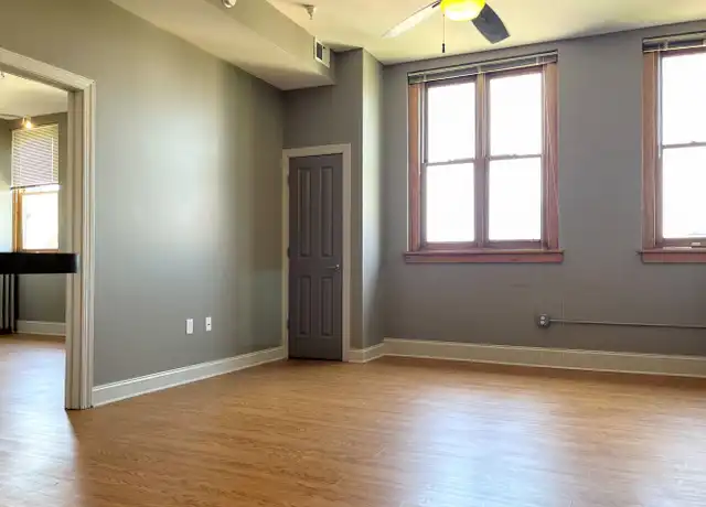 Property at 17 Mineral Springs Rd Unit 303, Buffalo, NY, 14210, 2 beds, 2 baths, [object Object]