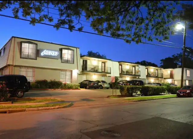 Property at 2707 Shelby Ave Unit 220, Dallas, TX, 75219, 1 bed, 1 bath, [object Object]
