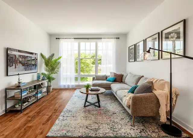 Property at Ashbridge Exton - 109 Commerce Dr, Exton, PA, 19341, 1-3 bed, 1-2 bath, [object Object]