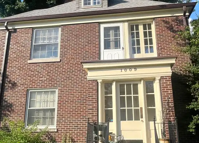 Property at 1009 Everett Ave Unit 1, Louisville, KY, 40204, 2 beds, 1 bath, [object Object]