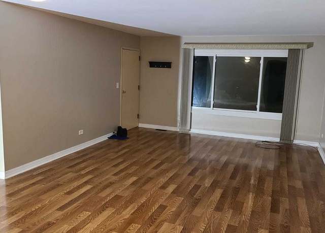 Photo of 624 Rush St Unit A, Roselle, IL 60172