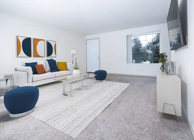Property at 3109 Kinsrow Ave Unit 186-00114, Eugene, OR, 97401, 2 beds, 1 bath, [object Object]