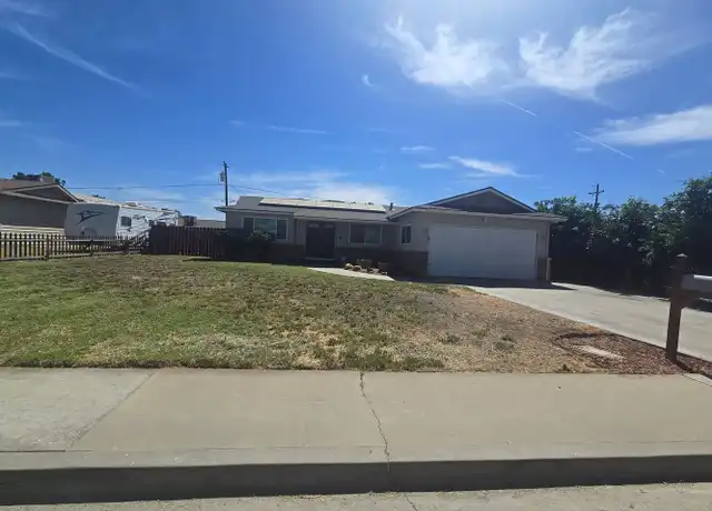 Property at 1474 Ashland Dr, Lemoore, CA, 93245, 3 beds, 2 baths, [object Object]