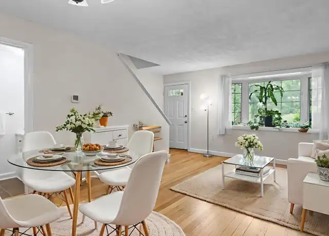 Property at 477 Hampton Ct #121, Falls Church, VA, 22046, 2 beds, 1.5 baths, [object Object]